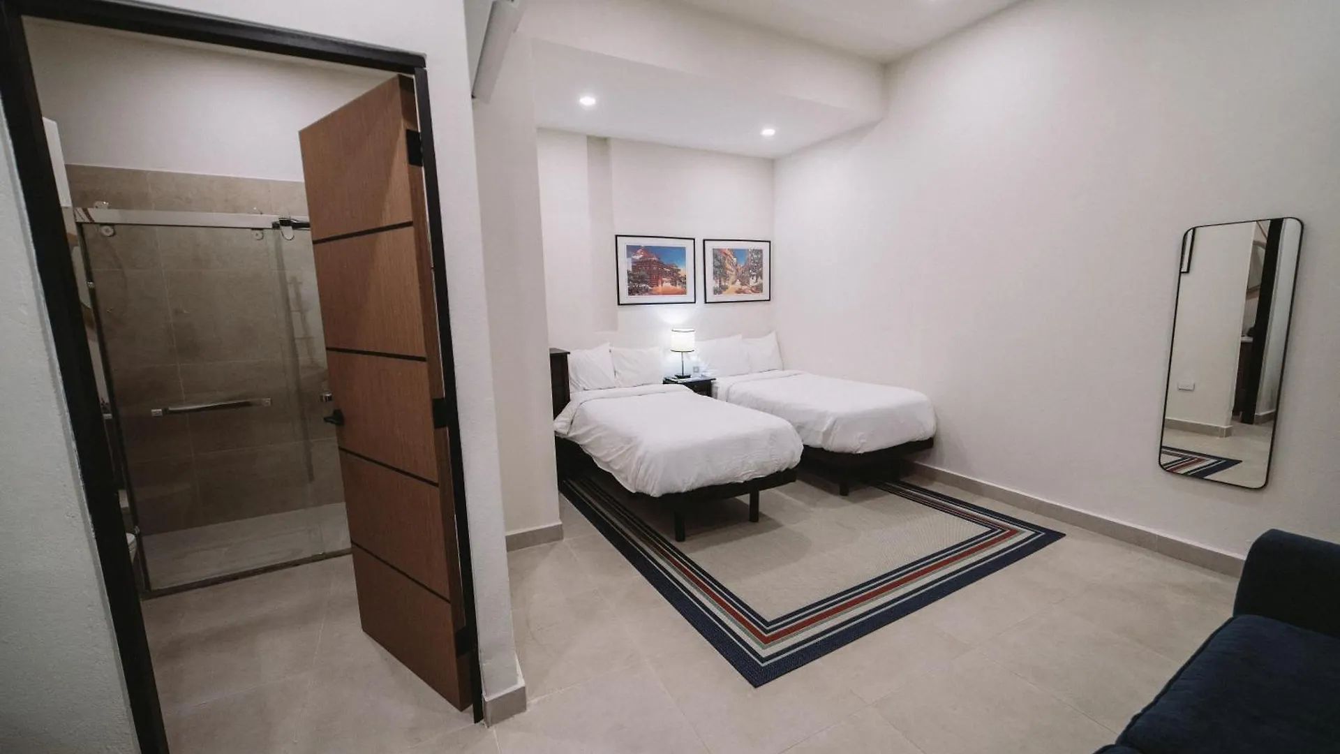 The Looking Glass Hotel 圣胡安
